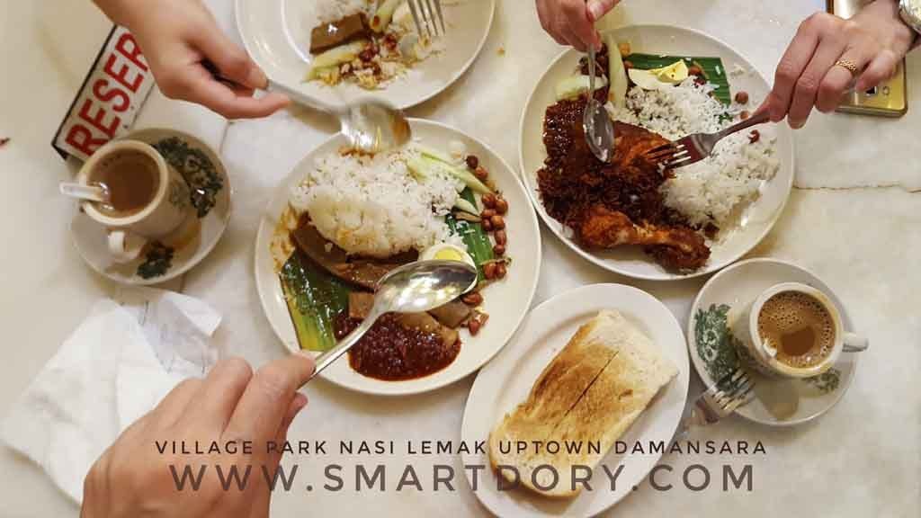 Eating Village Park Famous Nasi Lemak at Damansara Uptown Eating Village Park Famous Nasi Lemak at Damansara Uptown